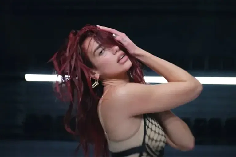 Kızılın En İddialı Hâlleri: Ünlülerin Favori Saç Tonları